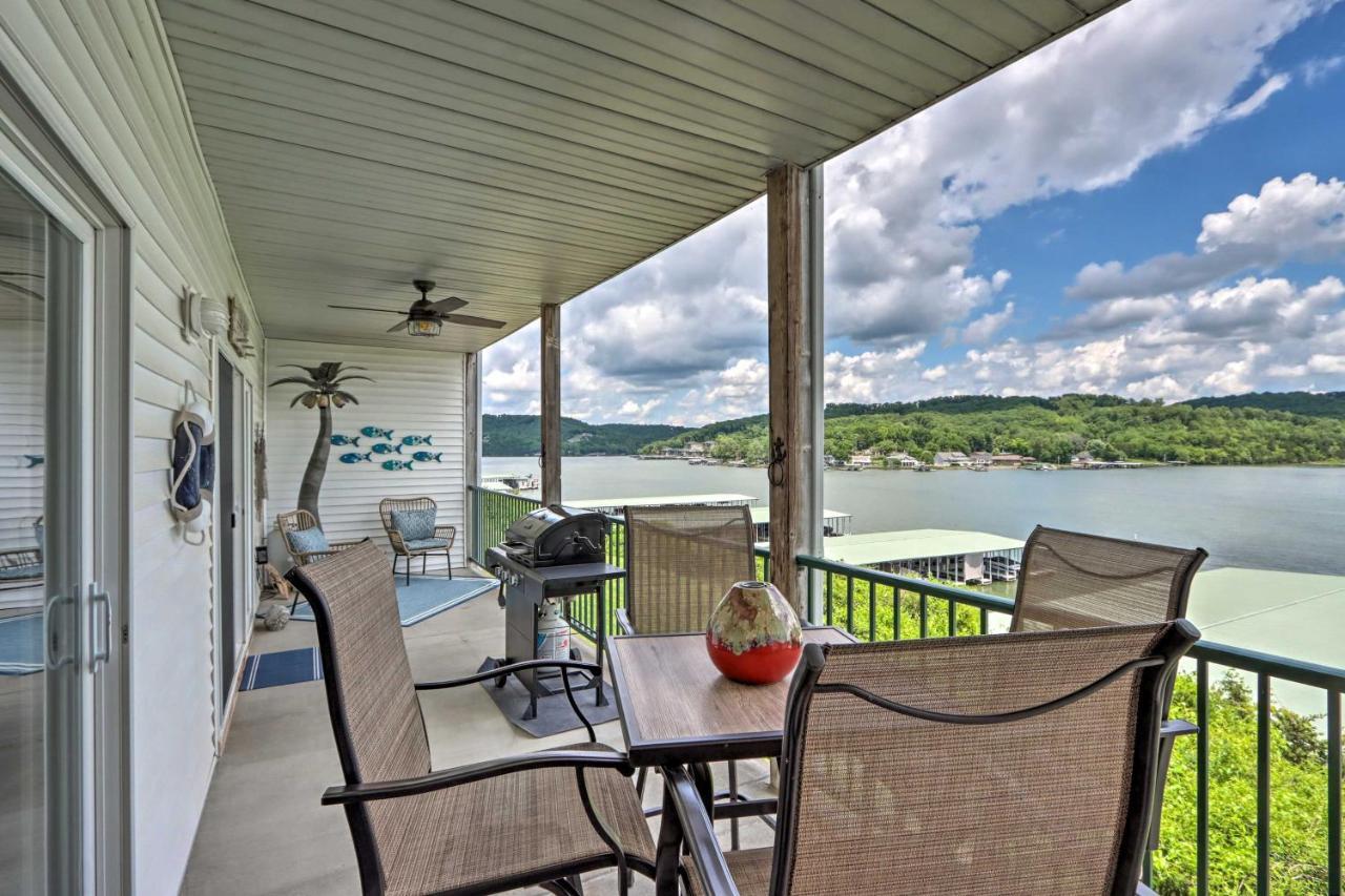 Lakefront Ozark Condo With Balcony And Seasonal Pool! Кемндентон Екстер'єр фото